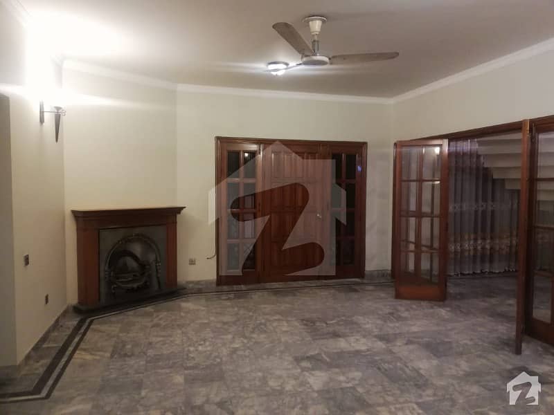 A Nicely Build Fully Renovated Bungalow For Rent In Dha Defence