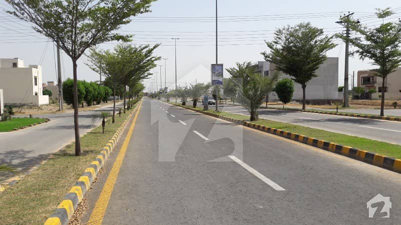 ڈی ایچ اے رہبر فیز 2 ڈی ایچ اے 11 رہبر لاہور میں 5 مرلہ رہائشی پلاٹ 58 لاکھ میں برائے فروخت۔