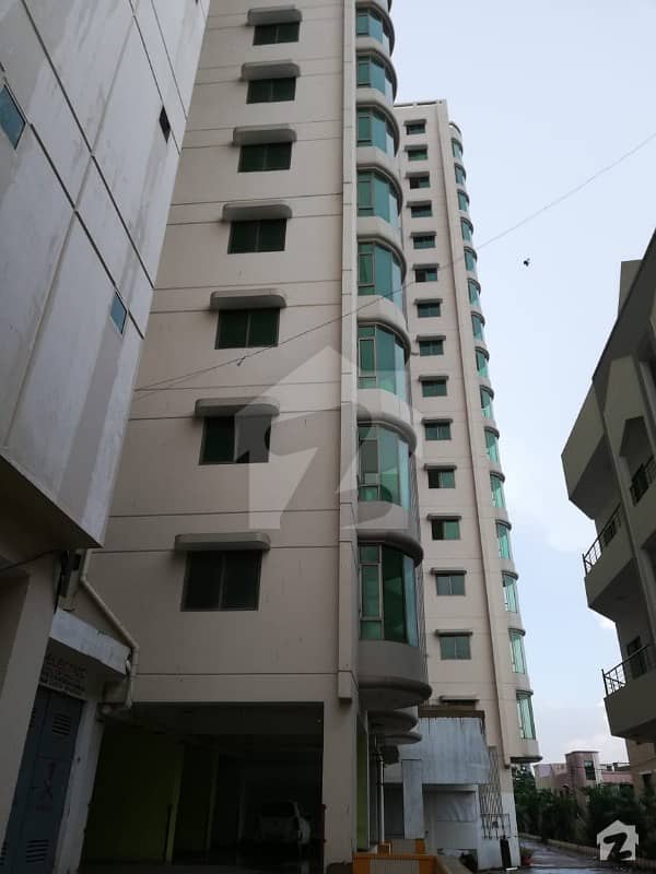 ٹیولِپ ٹاور سعدی روڈ کراچی میں 2 کمروں کا 6 مرلہ فلیٹ 73 لاکھ میں برائے فروخت۔