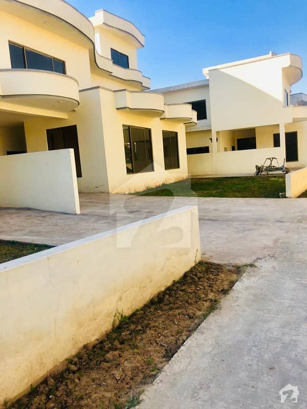 3 Bedroom House Is Available For Rent