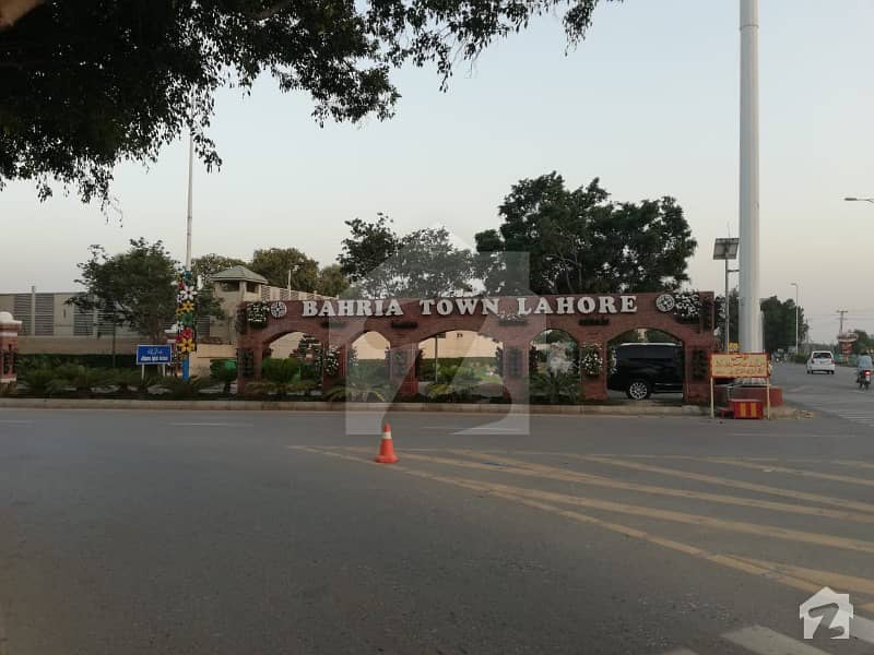 Prime Location 1 Kanal Plot For Sale In Beautifully Developed Babar Block Sector A Bahria Town Lahore