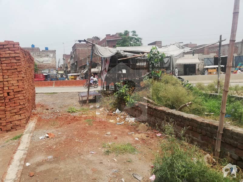 Nice Opportunity 3 Marla Plot For Sale On Main Road With All Amenities