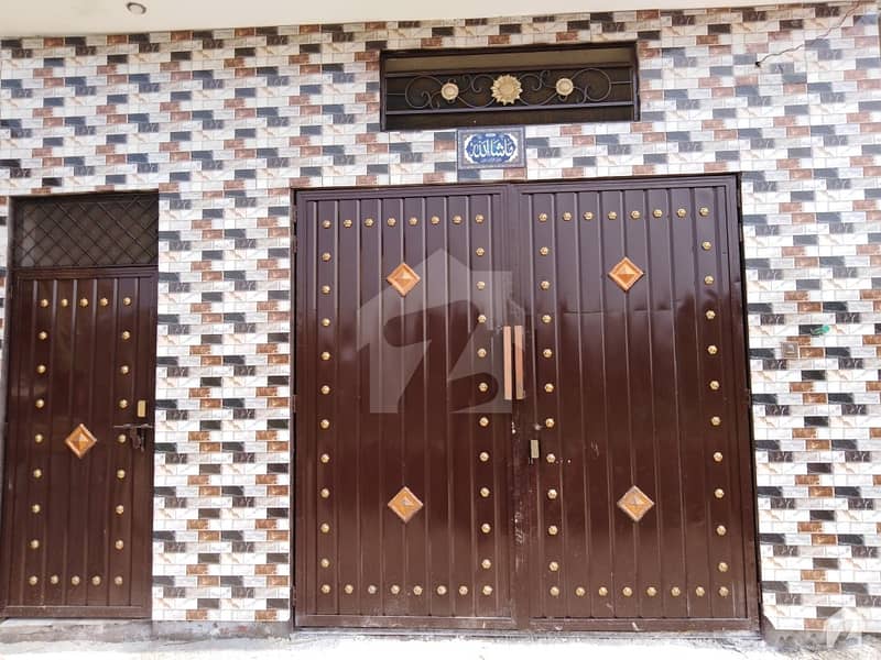 رِنگ روڈ پشاور میں 4 کمروں کا 2 مرلہ مکان 45 لاکھ میں برائے فروخت۔