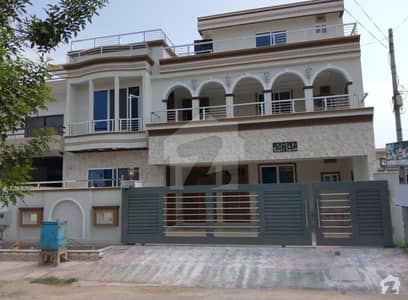 lush Condition Beautifully Constructed 12 Marla house for sale lush Condition Beautifully Constructed 12 Marla house for sale