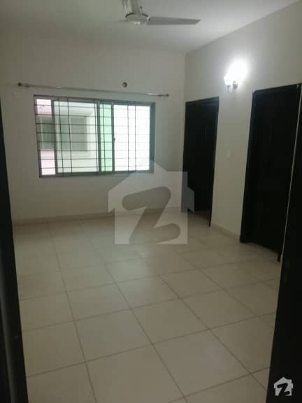 Askari 10 First Floor Flat Three Beds Available For Rent