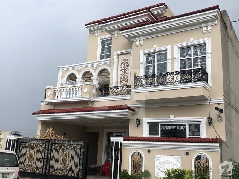10 Marla Spanish House for For Sale LDA avenue 1 Prime Location Best For Investment And Living Purpose