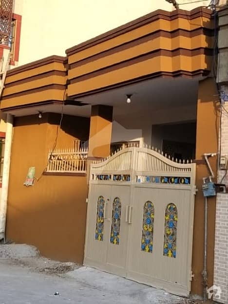 ڈھوک کشمیریاں راولپنڈی میں 2 کمروں کا 5 مرلہ مکان 1.2 کروڑ میں برائے فروخت۔