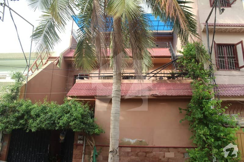 صفورا گوٹھ گلستانِ جوہر کراچی میں 4 کمروں کا 5 مرلہ مکان 1.8 کروڑ میں برائے فروخت۔