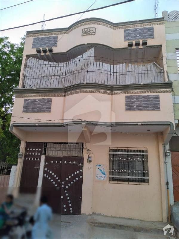 گلستانِِ جوہر ۔ بلاک 9 گلستانِ جوہر کراچی میں 4 کمروں کا 3 مرلہ مکان 75 لاکھ میں برائے فروخت۔