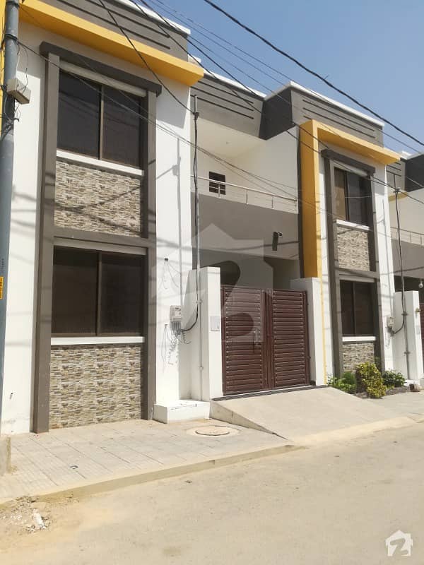 سکیم 33 کراچی میں 3 کمروں کا 7 مرلہ مکان 1.45 کروڑ میں برائے فروخت۔