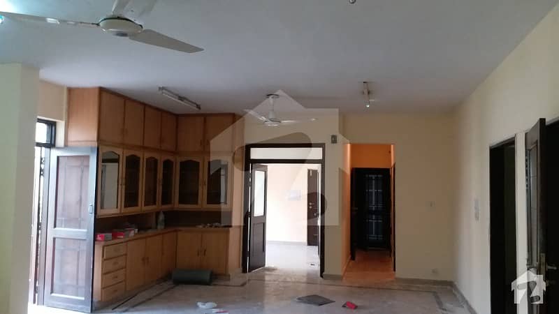 Ground Floor Flat Available For Sale Best Location In Askari 2
