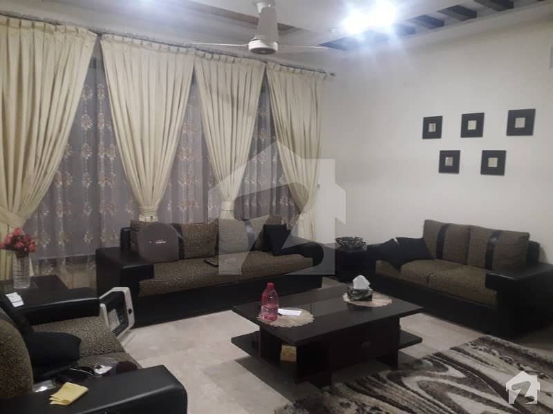 One Kanal Lower Portion Available For Rent In Tariq Garden Lahore