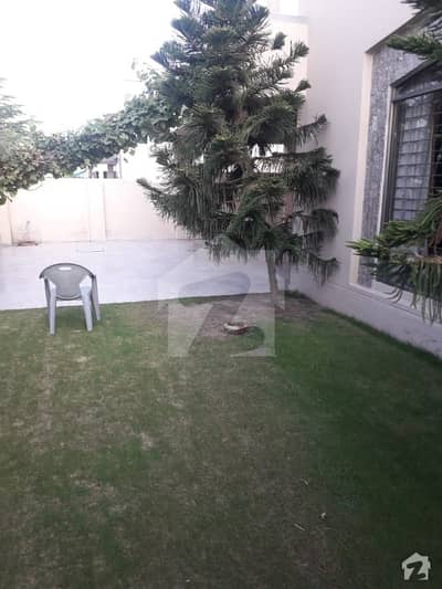 Dha Phase 3 1 Kanal Old House For Sale Near To Market Dha Phase 3 1 Kanal Old House For Sale Near To Market