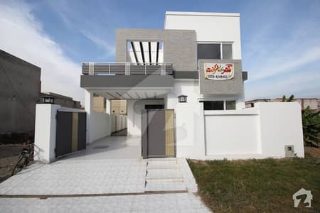 10 Marla Brand New Elegant Stylish Bungalow For Sale With Full Basement 10 Marla Brand New Elegant Stylish Bungalow For Sale With Full Basement