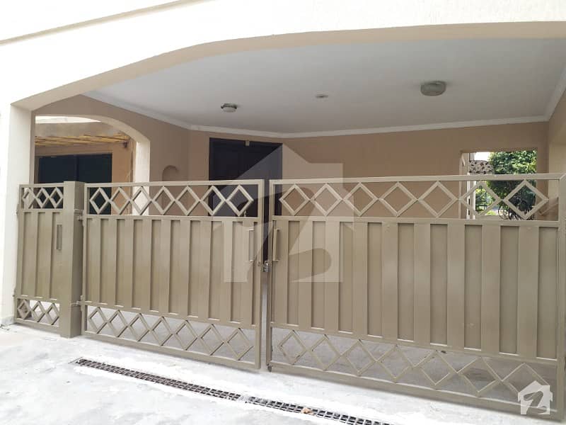 Askari 10 - SD House Available for Sale Best Location