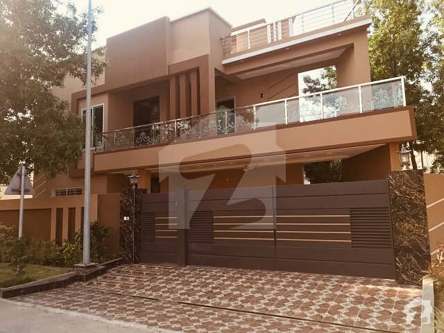 Corner Brand New 10 Marla House For Sale In Phase 2 In Citi Housing Society, Gujranwala