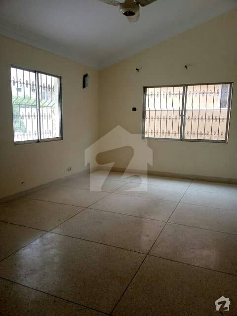 Kybane Tanzeem 500 Sq Yd Bungalow For Rent Commercial Facing