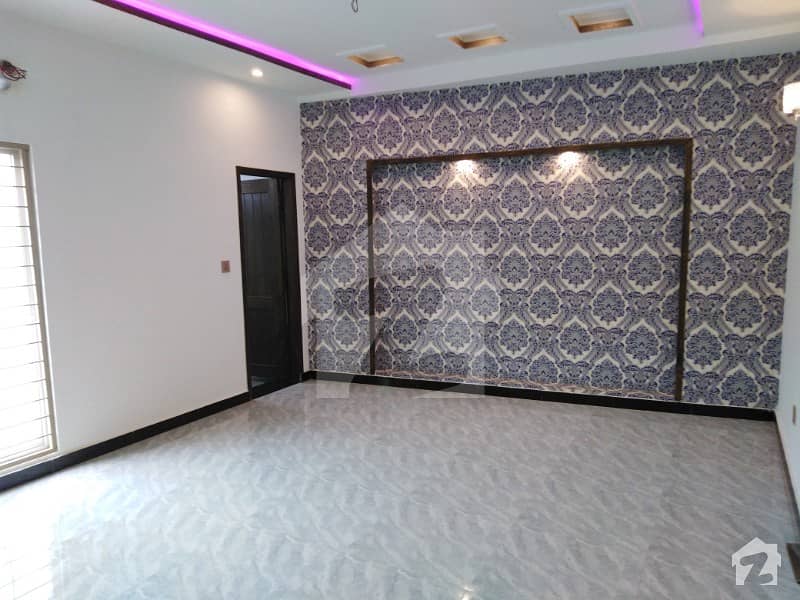 10 Marla Brand New House Sector D Bahria Town Lahore
