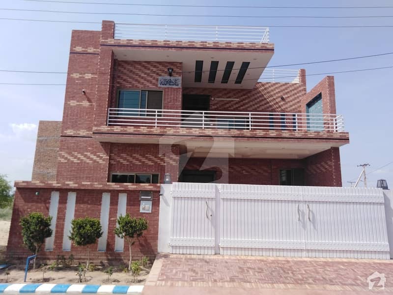 10 Marla Double Storey House For Sale At Block E