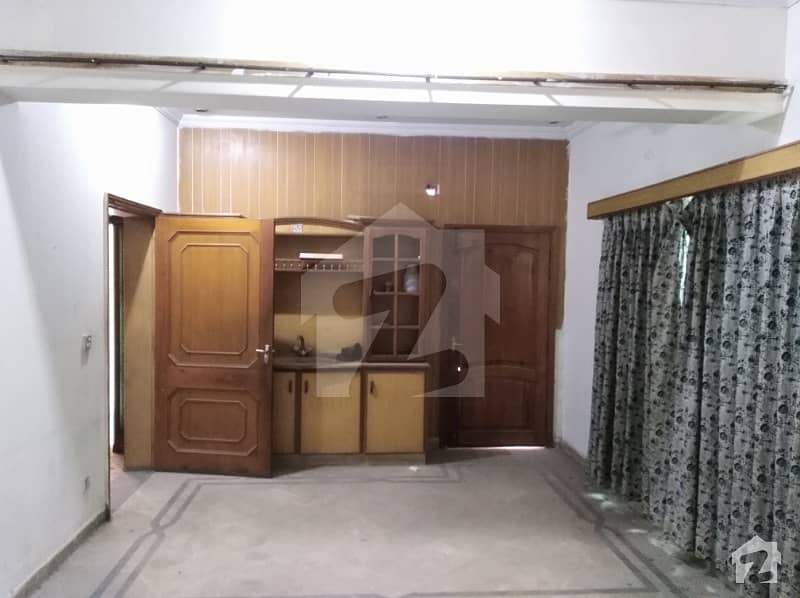 Abrar Estate Offers 10 Marla Commercial House Main Road Revenue Society