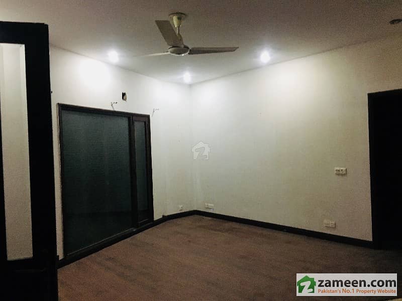 DHA Phase 8 Khy E Romi - 666 Sq. Yard Bungalow Available For Sale
