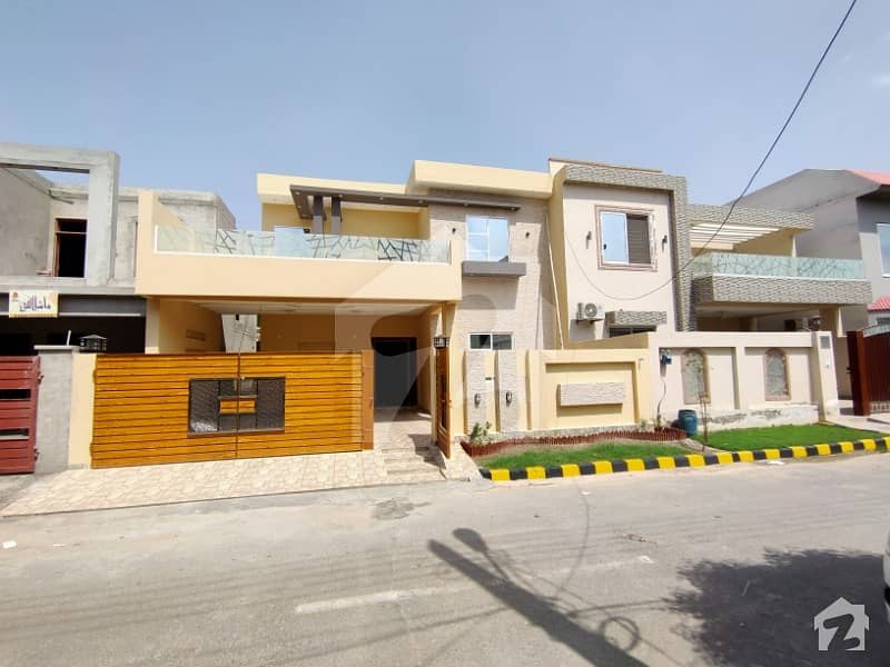 10 Marla Brand New Spanish House At Hot Location In Most Executive Place