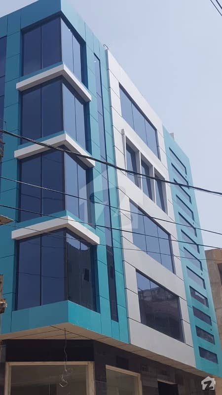کمرشل ایریا ڈی ایچ اے فیز 2 ایکسٹینشن ڈی ایچ اے ڈیفینس کراچی میں 8 مرلہ عمارت 21 کروڑ میں برائے فروخت۔