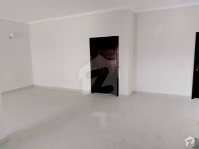 Precinct 11 A 200 Square Yard 3 Bed Luxurious Villa For Sale In Bahria Town Karachi Precinct 11 A 200 Square Yard 3 Bed Luxurious Villa For Sale In Bahria Town Karachi