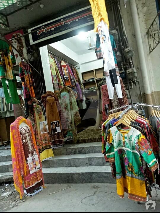 بنی چوک راولپنڈی میں 0.43 مرلہ دکان 42 لاکھ میں برائے فروخت۔