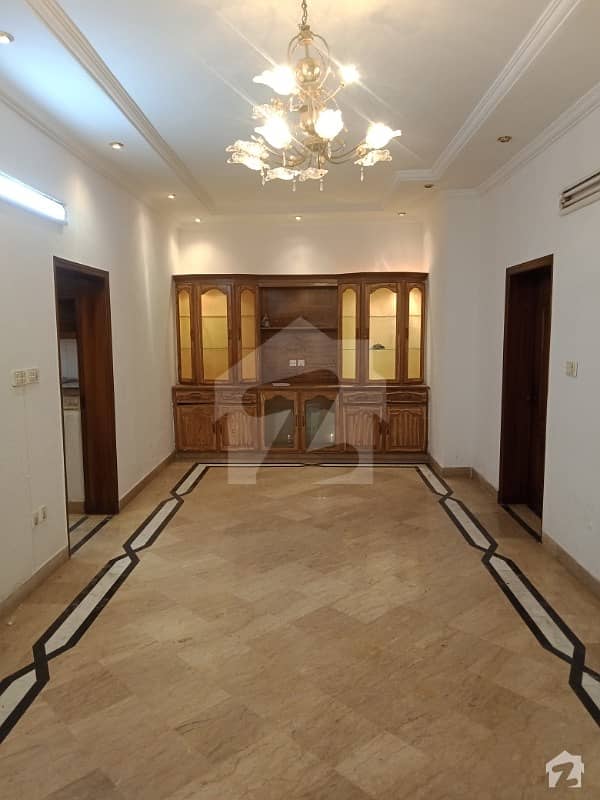 10 Marla Double Storey House For Rent In Allama Iqbal Town Ravi Block