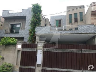 1 kanal Residential House Is Available For Rent At   GulshaneLahore  Block B At Prime Location
