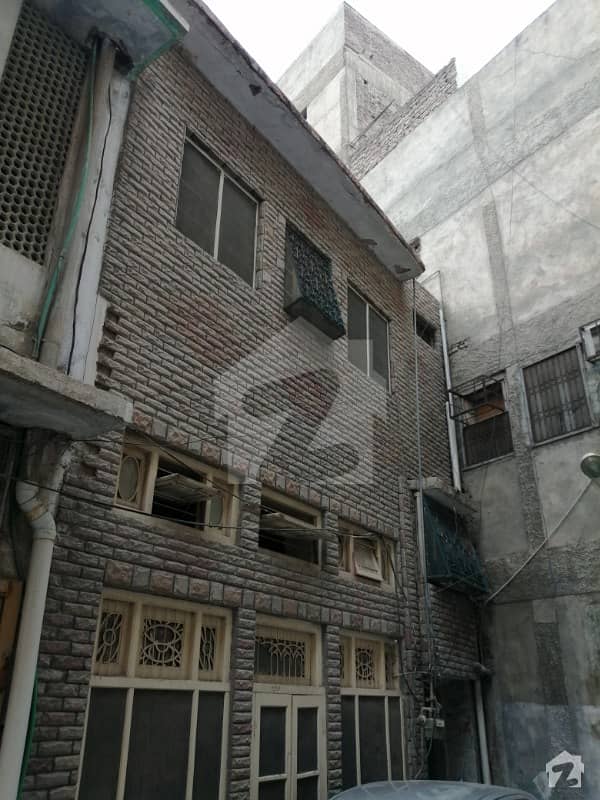 حشت نگری پشاور میں 4 کمروں کا 5 مرلہ مکان 1.5 کروڑ میں برائے فروخت۔