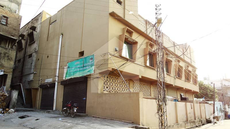 چونگی نمبر 22 روڈ راولپنڈی میں 13 مرلہ عمارت 3.5 کروڑ میں برائے فروخت۔