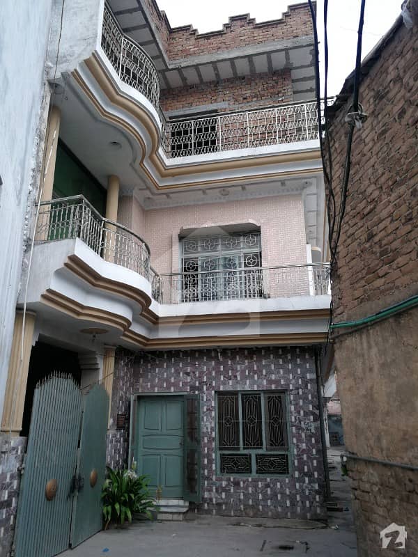 ڈھوک کالا خان راولپنڈی میں 11 کمروں کا 8 مرلہ مکان 4 کروڑ میں برائے فروخت۔