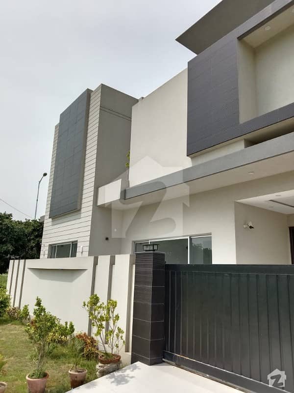 4 Bedrooms beautiful  House  for Sale in Bankers Avenue  Cooperative Housing  Society Lahore