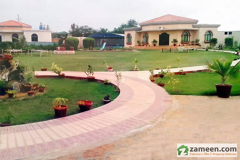 4 Kanal Lavish Farm House In Sumptuous Gated Community At Ideal Location Near Islamabad