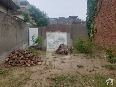 4 Marla Plot For Sale - 100 M From Gujranwala Road