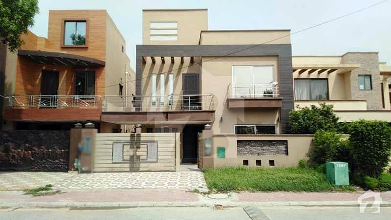 Takbeer Block 10 Marla Beautiful House For Sale In Bahria Town Laahore