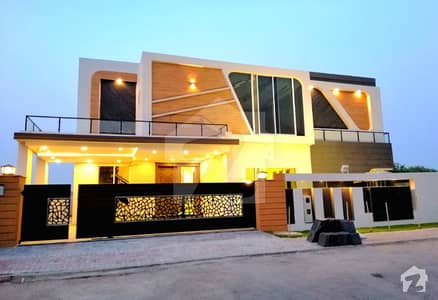 Stylish 1 Kanal House For Sale In Bahria Town Stylish 1 Kanal House For Sale In Bahria Town