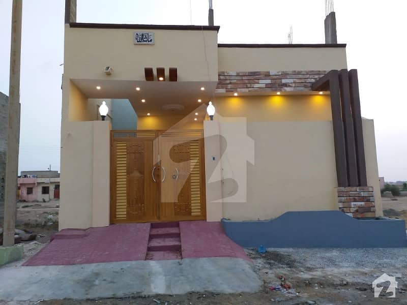 New House In Multicolor Society Near Gulshan E Maymar And Salfia Town