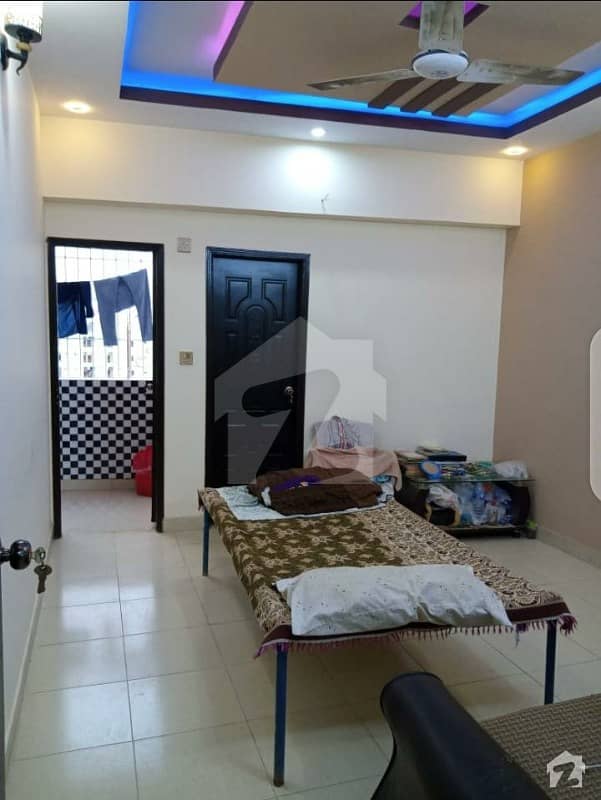 1200  Square Feet Flat In P & T Colony For Sale
