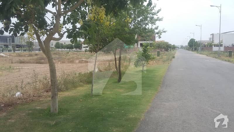 Next To Park 10 Marla Prime Location Plot For Sale