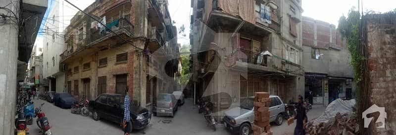 بیڈن روڈ لاہور میں 7 کمروں کا 5 مرلہ مکان 6.5 کروڑ میں برائے فروخت۔