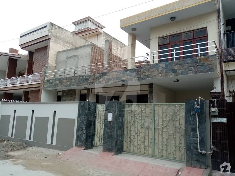 2250  Square Feet House For Sale In Officers Colony