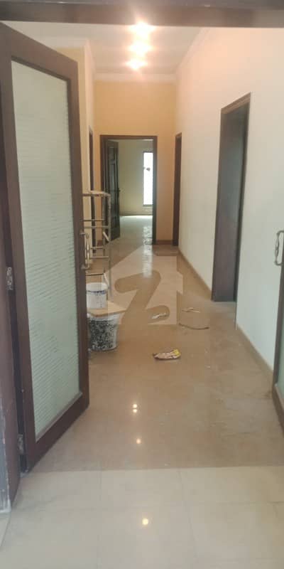 One Kanal Upper Portion Is Available For Rent In DHA Phase 5 - Block L