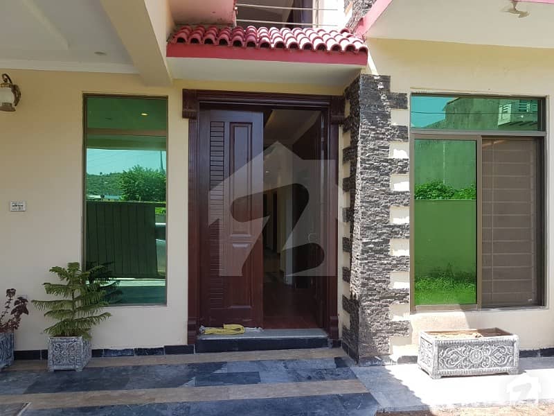 5 Bed Double Storey House For Sale On 15 Marla