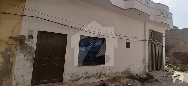 ادرز چشتیاں شریف میں 4 کمروں کا 5 مرلہ مکان 25 لاکھ میں برائے فروخت۔