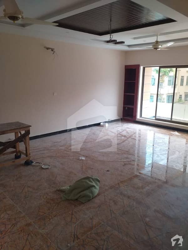F-11 Ground Portion For Rent F-11 Ground Portion For Rent