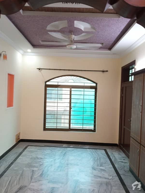 Upper Portion Available For Rent In Pakistan Town