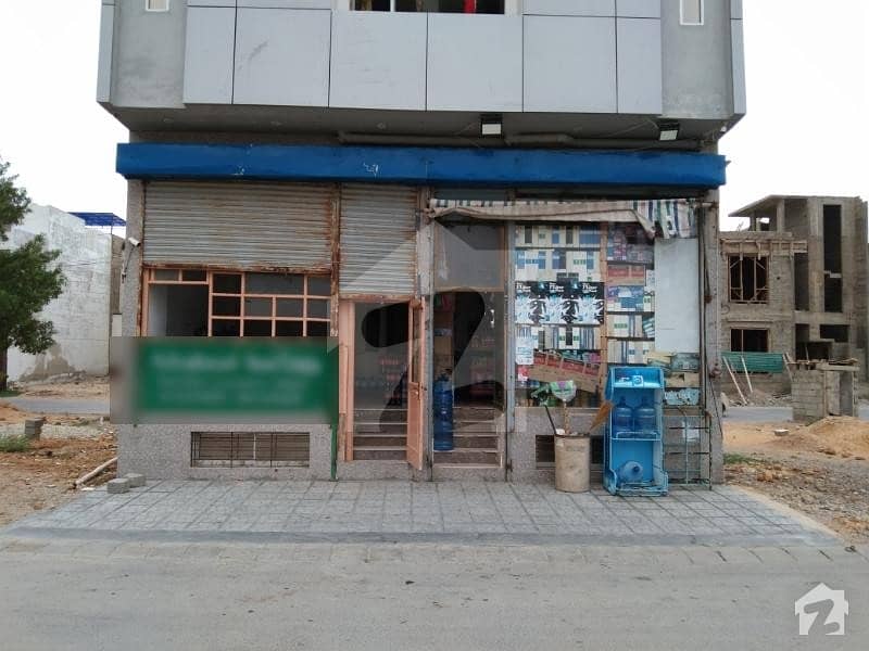 Shop Of 225  Square Feet Available In Khalid Commercial Area